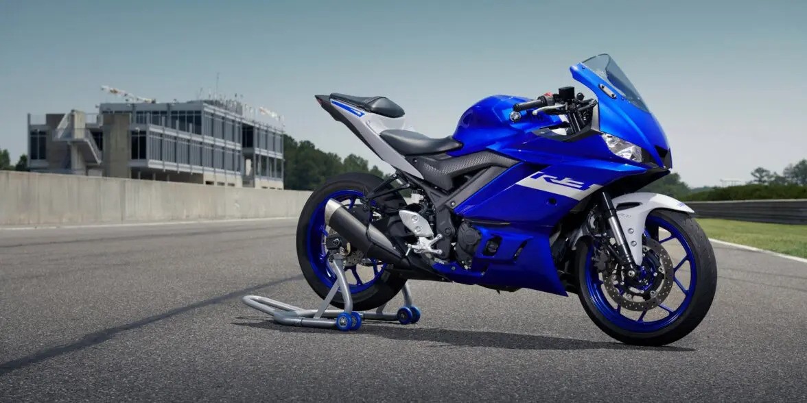 Yamaha YZF R3 motorcycle